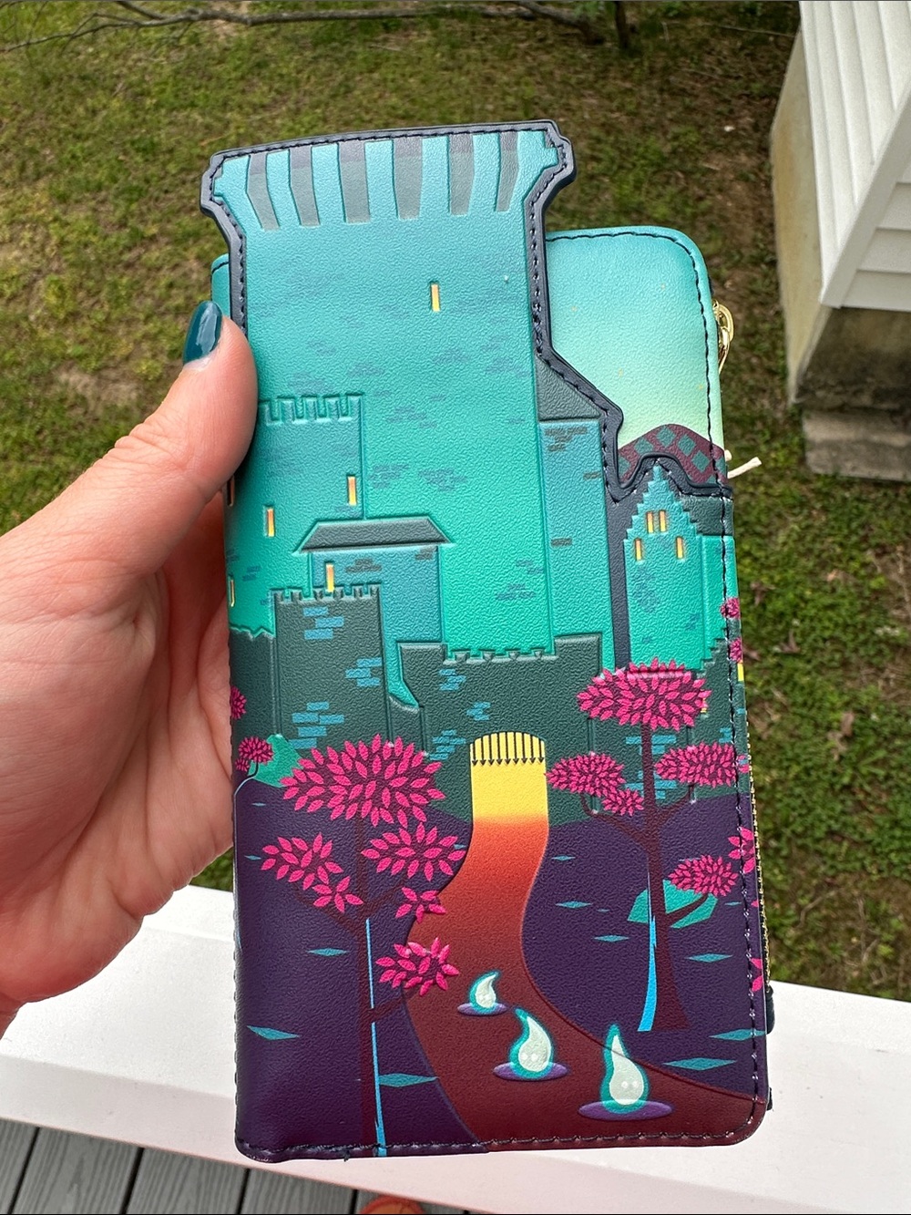 Loungefly Disney Brave Princess Castle Series Flap Wallet Bear ๐ป Sunset ๐ RARE. - Picture 4 of 11